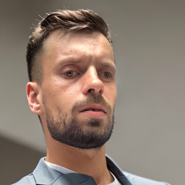 Віктор Храмов
